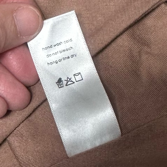 NWT Naked Wardrobe Brown Mock Neck Cinching Smoothing Viscose Bodysuit M - Picture 5 of 5